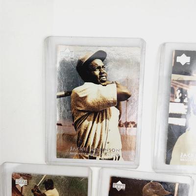 JACKIE ROBINSON BASEBALL BUNDLE OF CARDS (PROTECTIVE SLEEVES)