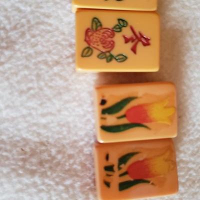 Vintage Bakelite Mahjong set