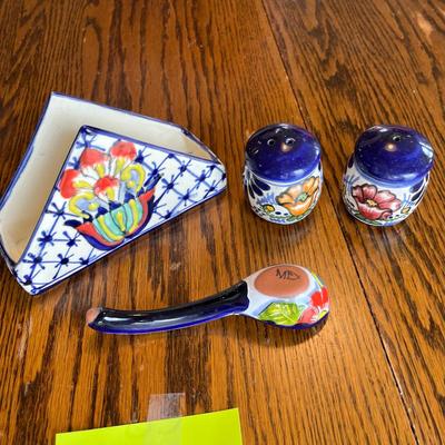 Talavera Mexican pottery pieces