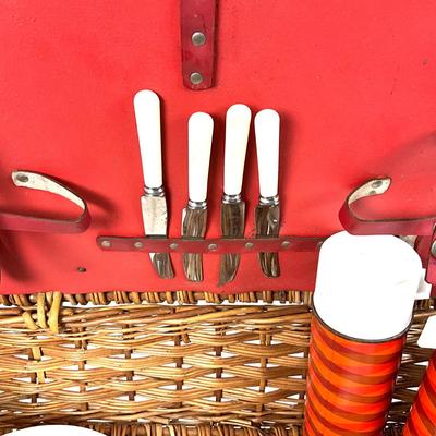 1419 Vintage 1950's SIRRAM Picnic Basket Made in England