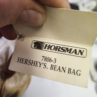 3 - 1998 HORSMAN HERSHEY KISSES PLUSH STUFFIES