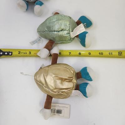 3 - 1998 HORSMAN HERSHEY KISSES PLUSH STUFFIES