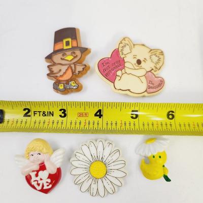 80s PLASTIC CHARACTER PINS - HALLMARK & AVON