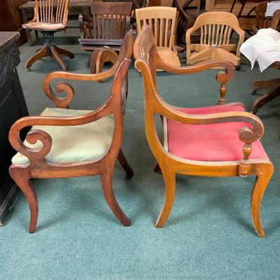 Lot 152 | THREE Lute Back Chairs