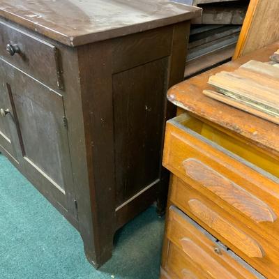 Lot 162 | Painted Wood Commode