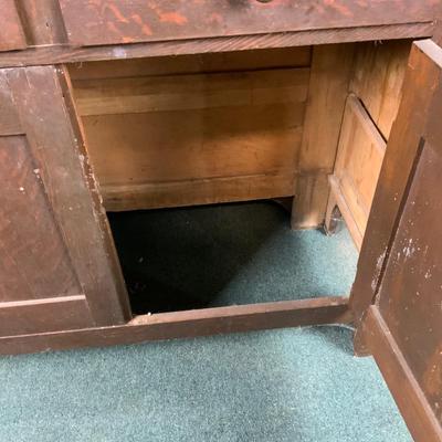 Lot 162 | Painted Wood Commode