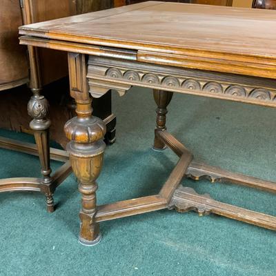 Lot 164 | Impressive Tudor Dining Table