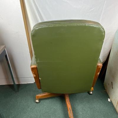 Lot 166 | Mid-Century Green Leather Office Chair