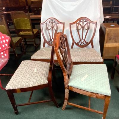 Lot 169 | Four Dining Chairs