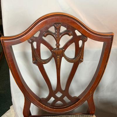Lot 169 | Four Dining Chairs