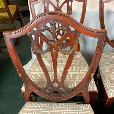 Lot 169 | Four Dining Chairs