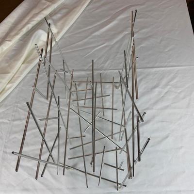 Lot 176 | Mid-Century Modern Magazine Rack