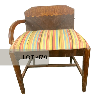 Lot 179 | Vanity Bench
