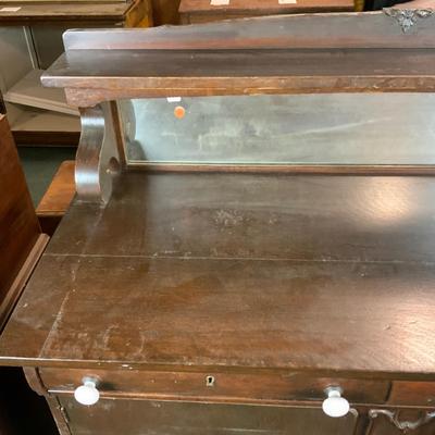 Lot 184 | Small Buffet Cabinet