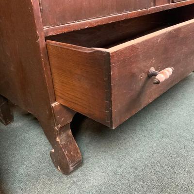 Lot 184 | Small Buffet Cabinet