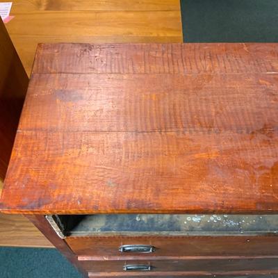 Lot 185 | Quilted Birdâ€™s Eye Maple Dresser