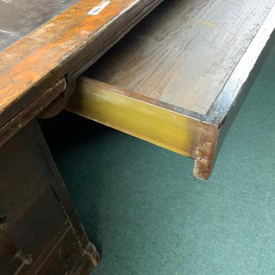 Lot 187 | Executive Leather Top Desk
