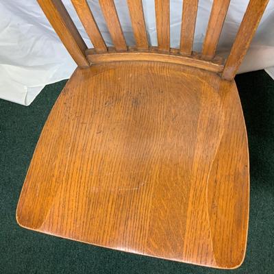 Lot 191 | Single Oak Chair