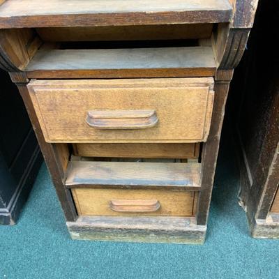 Lot 208 | Large Disassembled Desk