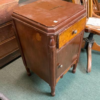 Lot 211 | Art Deco Nightstand