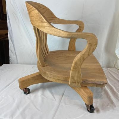 Lot 220 | Oak Office Chair and Base