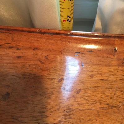 Classic wood side table