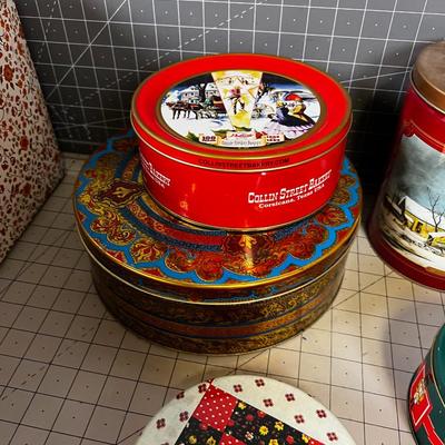Vintage Tins & Cans 