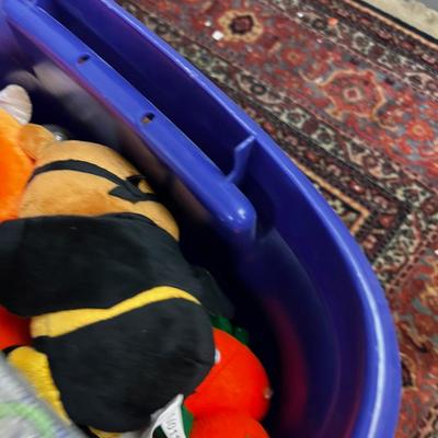 Extra Large Tub of Halloween Items 