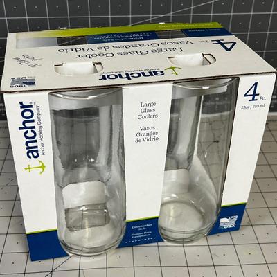 4 Large 16 Oz Tumblers NEW