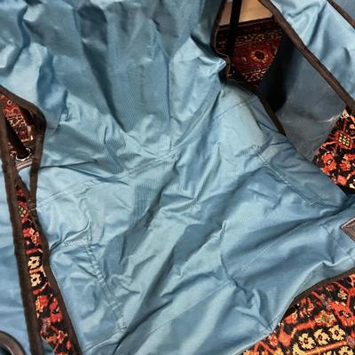 2 Folding Camp Chairs 