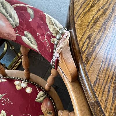 Oak Round table w/ 6 Maple Barrel Chairs