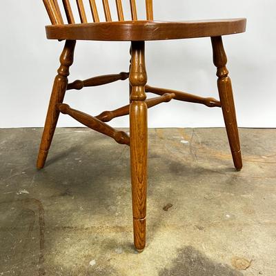 1375 Set of 5 Mid Century Spindle Back Dining Chairs