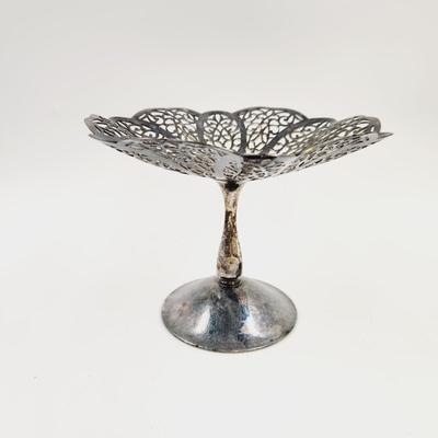 VINTAGE LOVELACE SILVER PLATED FILIGREE CANDY / STUFF HOLDER