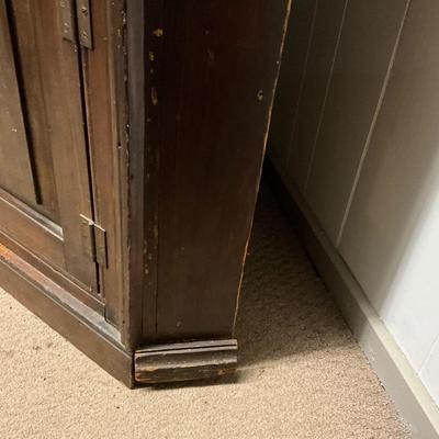 1443 Early Antique Primitive Corner Cabinet
