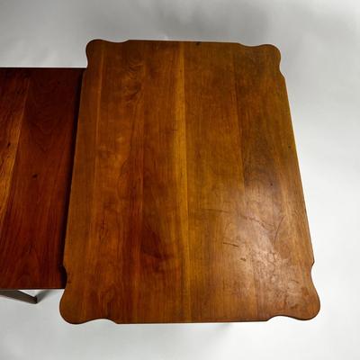 1428 Amish Centennial Nesting Tables