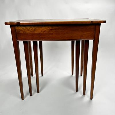 1428 Amish Centennial Nesting Tables