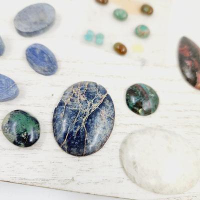 FANTASTIC NATURAL STONE CABOCHON BUNDLE #4 (TURQUOISE included)