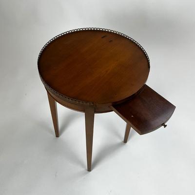 1429 Antique Round Galley Top End Table