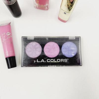 MAKE ME BEAUTIFUL PINK / PURPLE THEMED MAKE UP BUNDLE