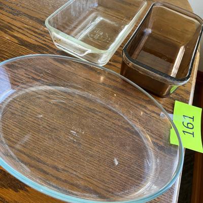 Pyrex oval baker & 2 loaf pans
