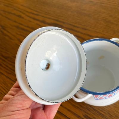 Enamel ware Sugar