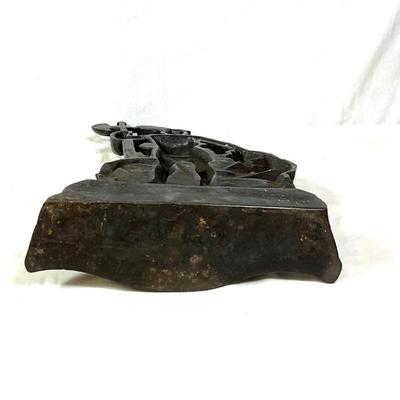 1445 Antique Scotsman Cast Iron Doorstop "Robert the Bruce"