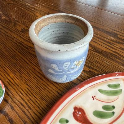 Lot of pottery