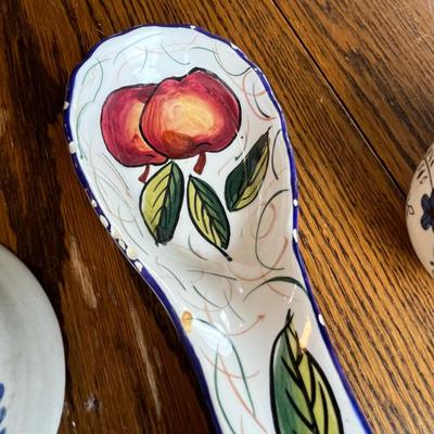 Lot of pottery decor