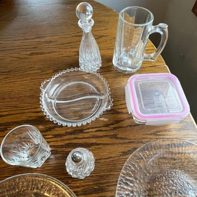 Lot of crystal glassware