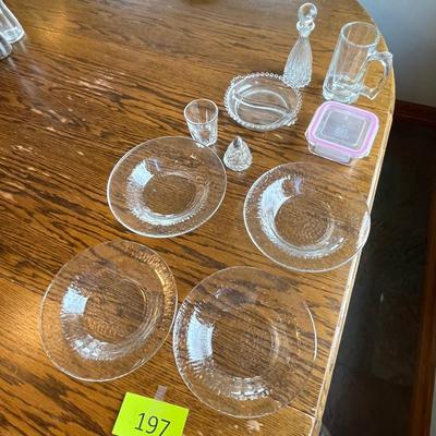 Lot of crystal glassware