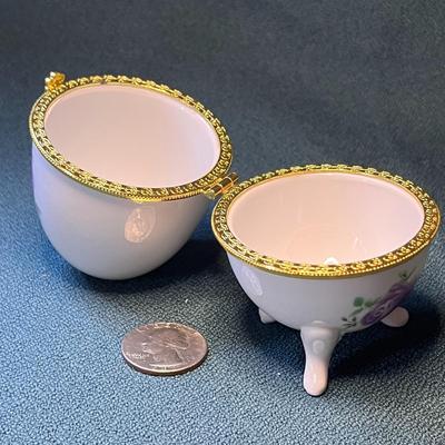 DECORATIVE PORCELAIN EGG HINGED BOX FLORAL DESIGN 