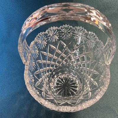 LOVELY LEADED GLASS BASKET VASE BOWL