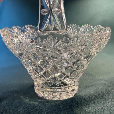 LOVELY LEADED GLASS BASKET VASE BOWL