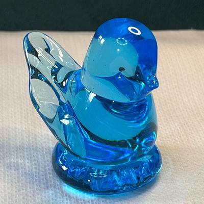 BLUE GLASS BLUEBIRD ART GLASS ARTIST SIGNED